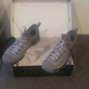KD9